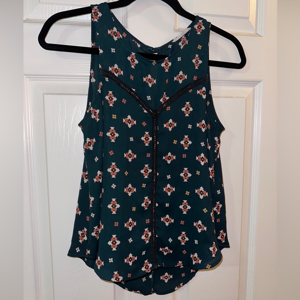 Lush Brand XS polyester Green Print Hi-low Summer Tank Style Women's Top